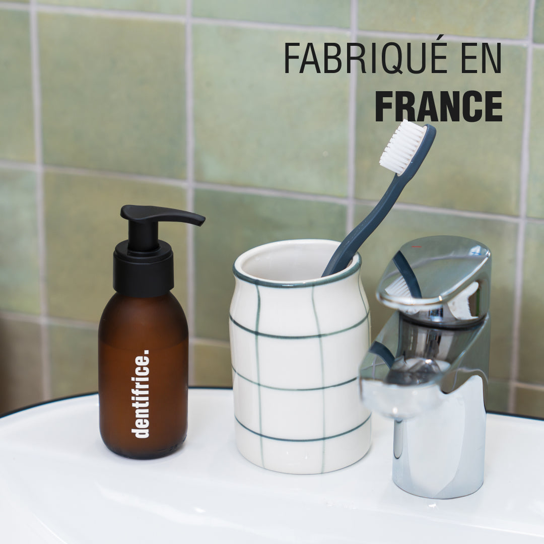 la-marque-en-moins-dentifrice-bio-menthe-flacon-verre-90-ml image 6